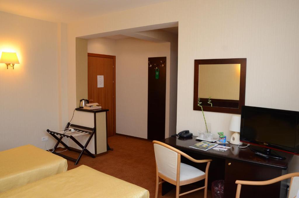 Hotel Dan Boekarest Kamer foto